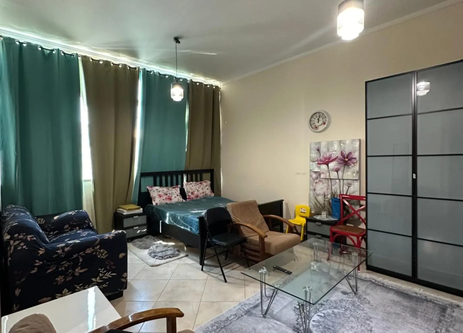 Проживание в семье Furnished Hall Private Room With Private Washroom Shared Apartment Near Alwahda Mall Muroor Abu Dhabi Flat1002