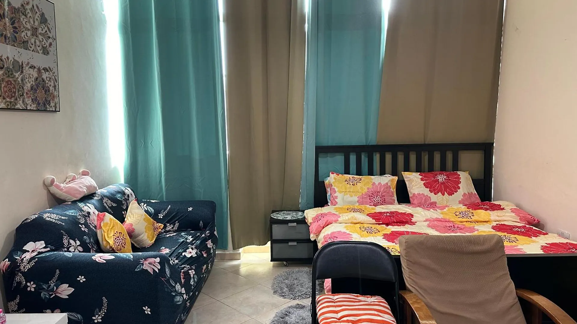 Furnished Hall Private Room With Private Washroom Shared Apartment Near Alwahda Mall Muroor Abu Dhabi Flat1002 בית אירוח